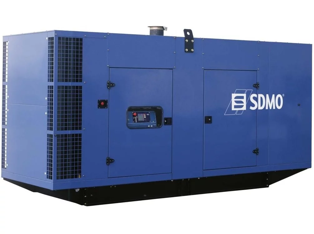 Дизельный генератор SDMO D630 в кожухе с АВР