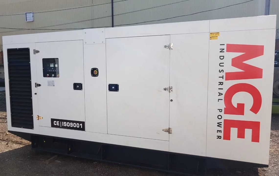 Дизельный генератор Doosan MGE 400-Т400 в кожухе