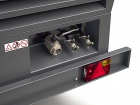 Дизельный компрессор Atlas Copco XAHS 347 CD на шасси — фото 8